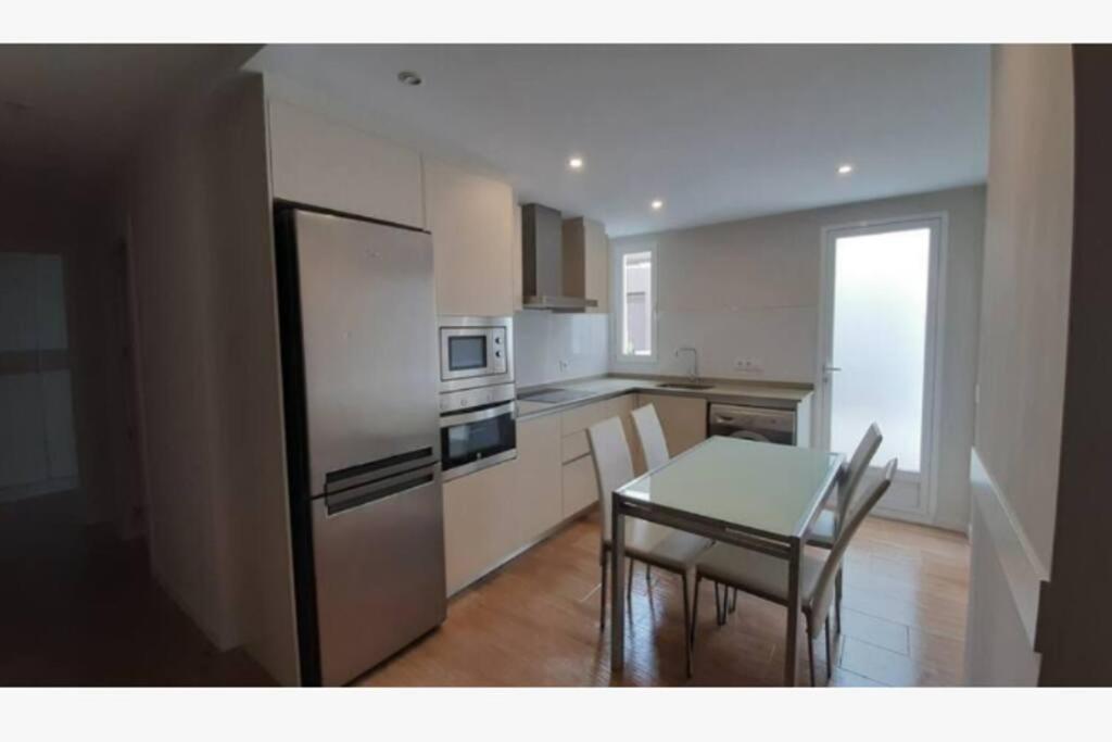 Apartamento Centrico De Diseno En Calle Tres Forques,Valencia Eksteriør billede