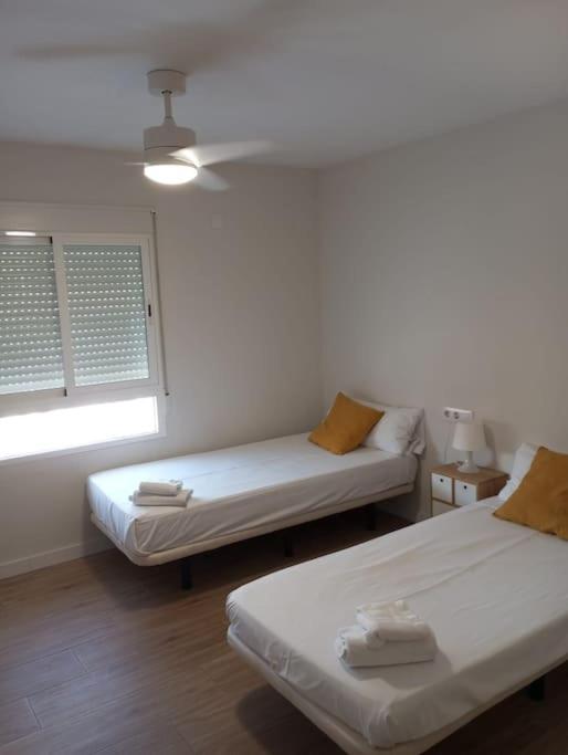 Apartamento Centrico De Diseno En Calle Tres Forques,Valencia Eksteriør billede